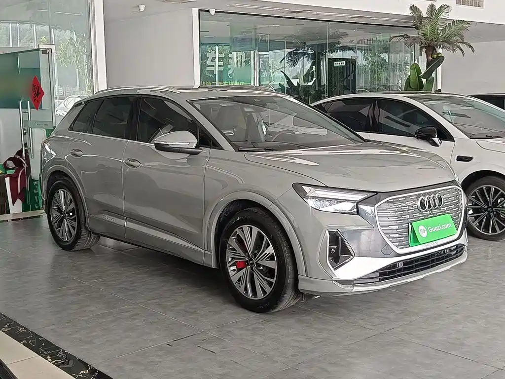 Audi Q4 e-tron 2023 2023 40 e-tron Pioneer Edition