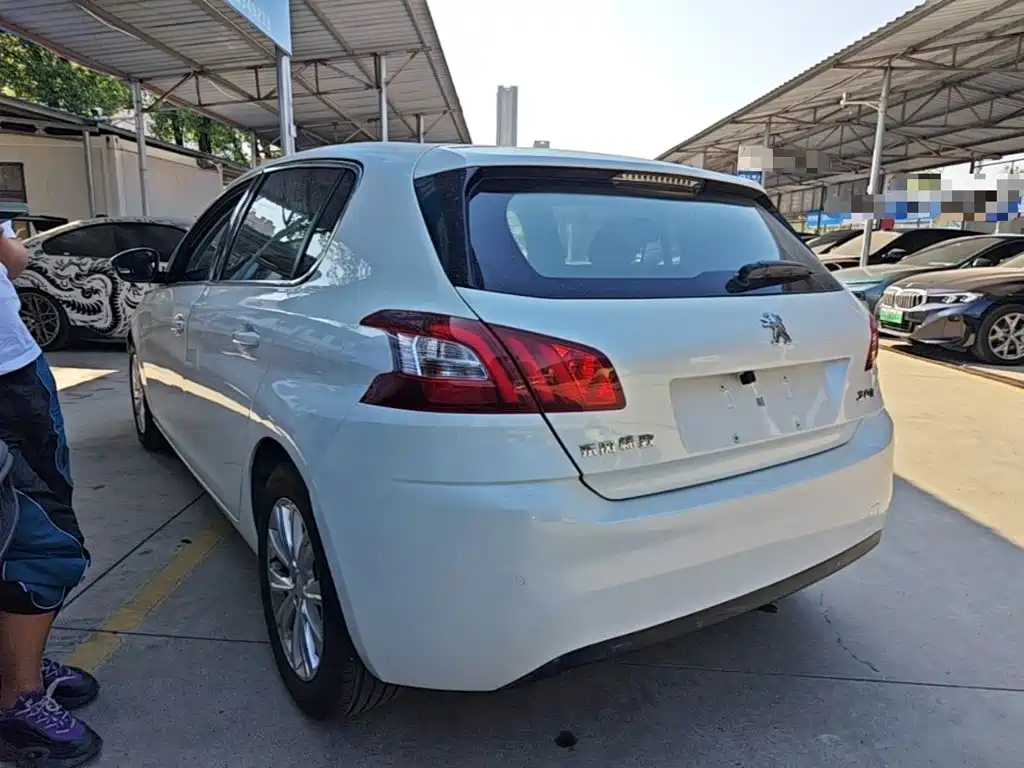 Peugeot 308S 2015 2015 1.2T Auto Dynamic Edition