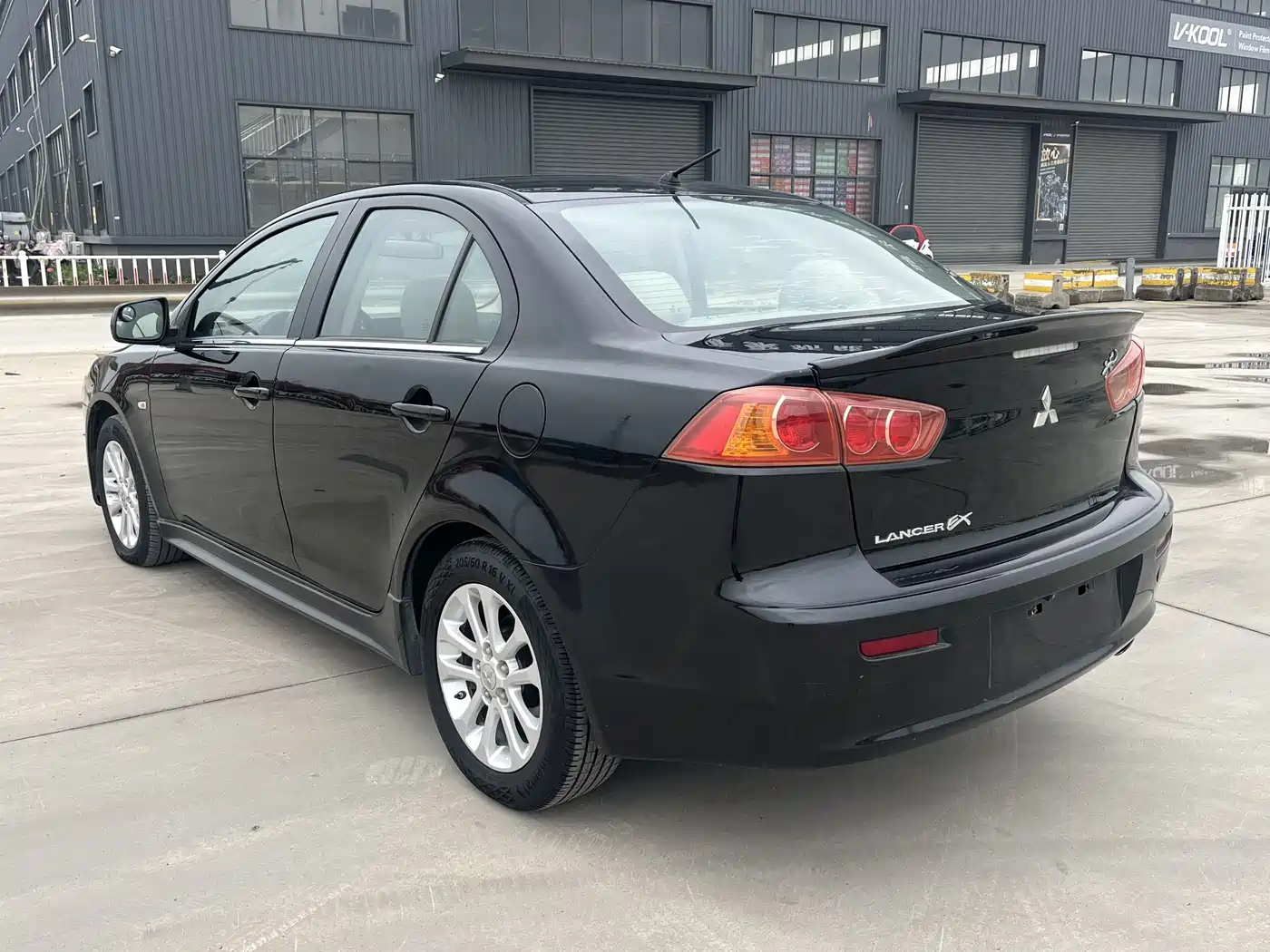 Mitsubishi Lancer EX 2012 New Year Edition 1.8L CVT Comfort фото 25