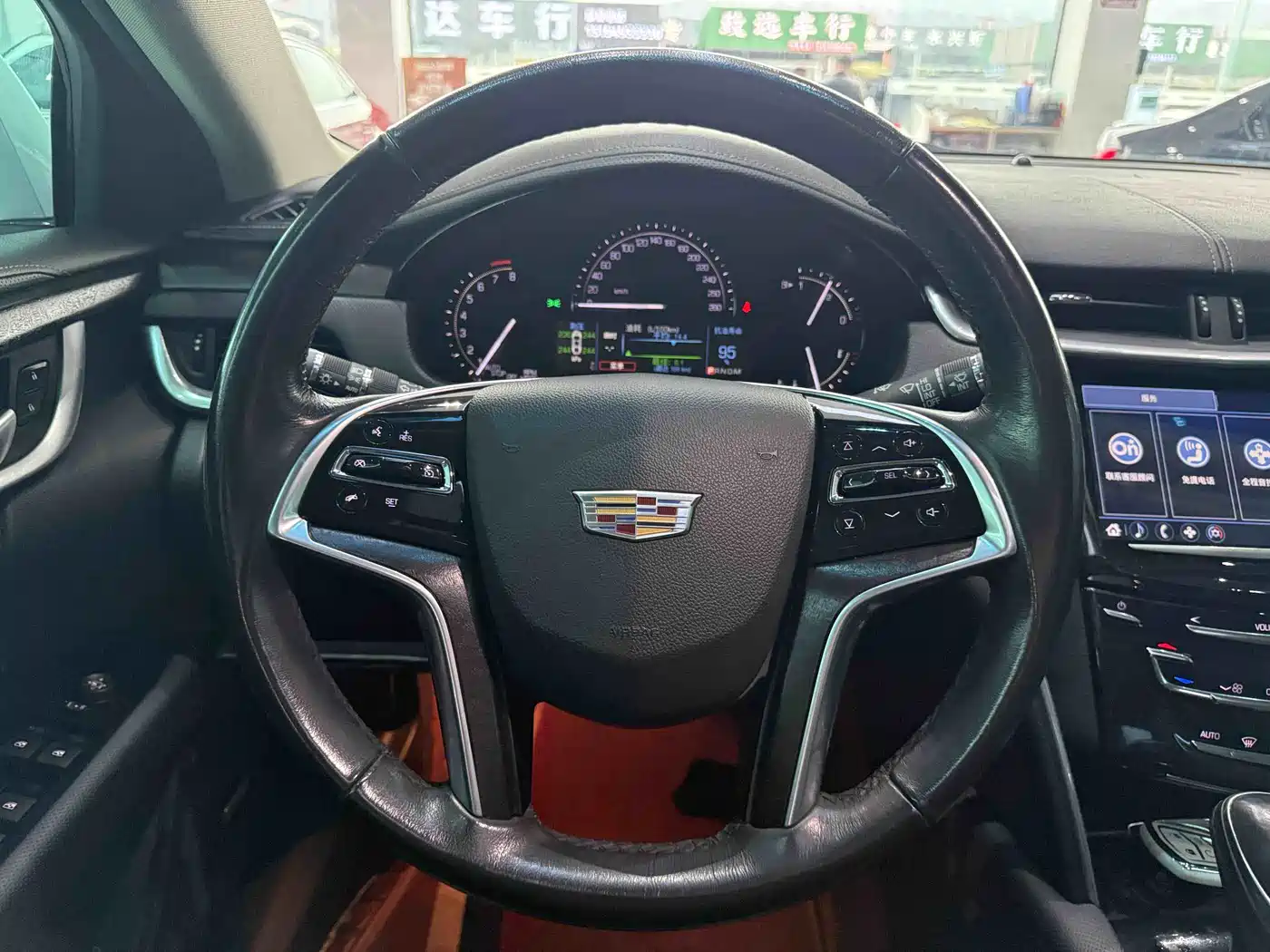 Cadillac XTS 2018 28T Technology фото 8
