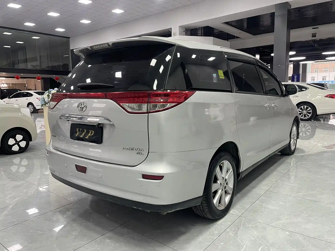 Toyota Previa 2012 2.4L 7-Seater Luxury Edition фото 5