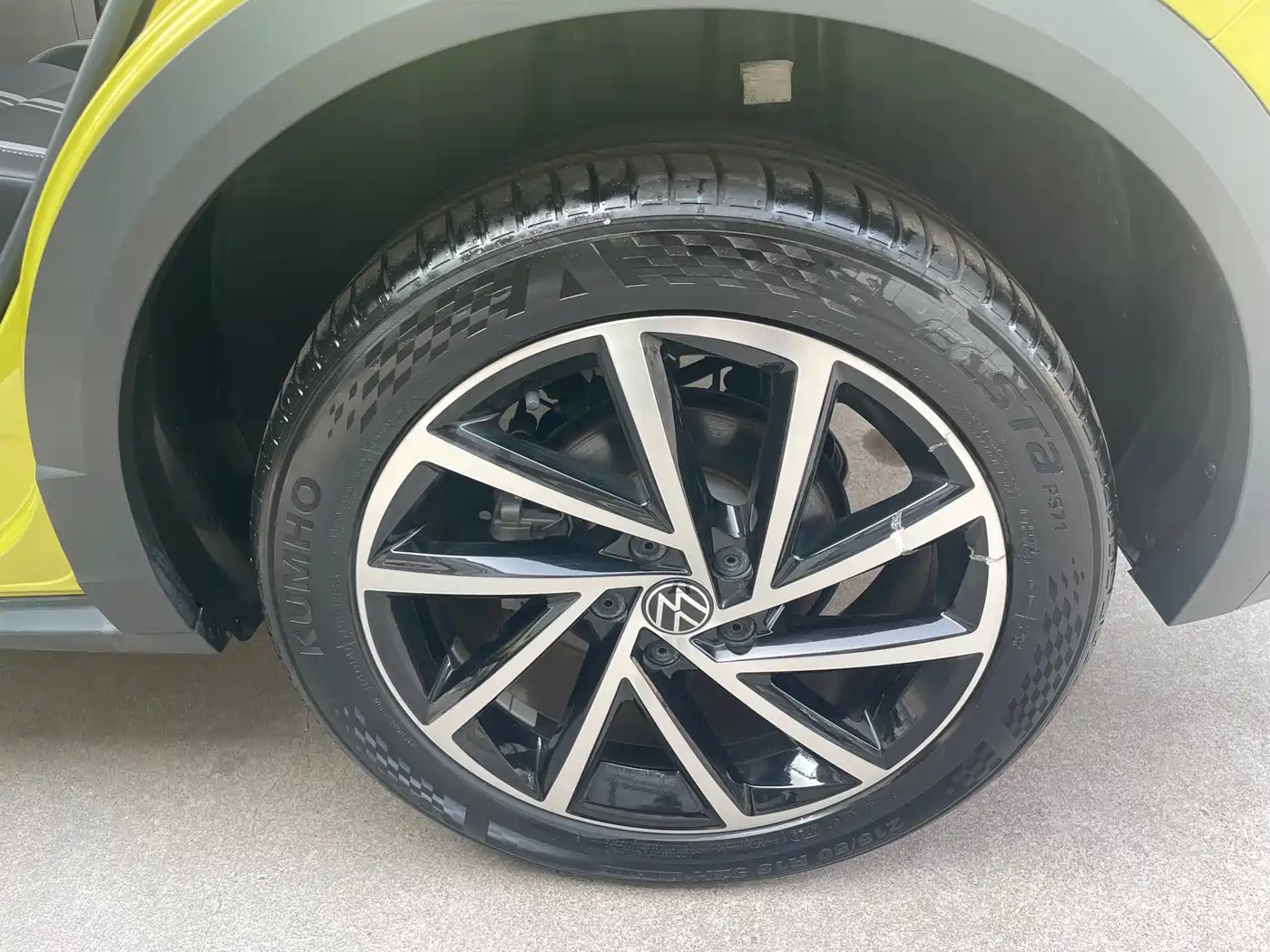 Volkswagen T-ROC 2023 300TSI DSG 2WD Dawn Edition фото 19