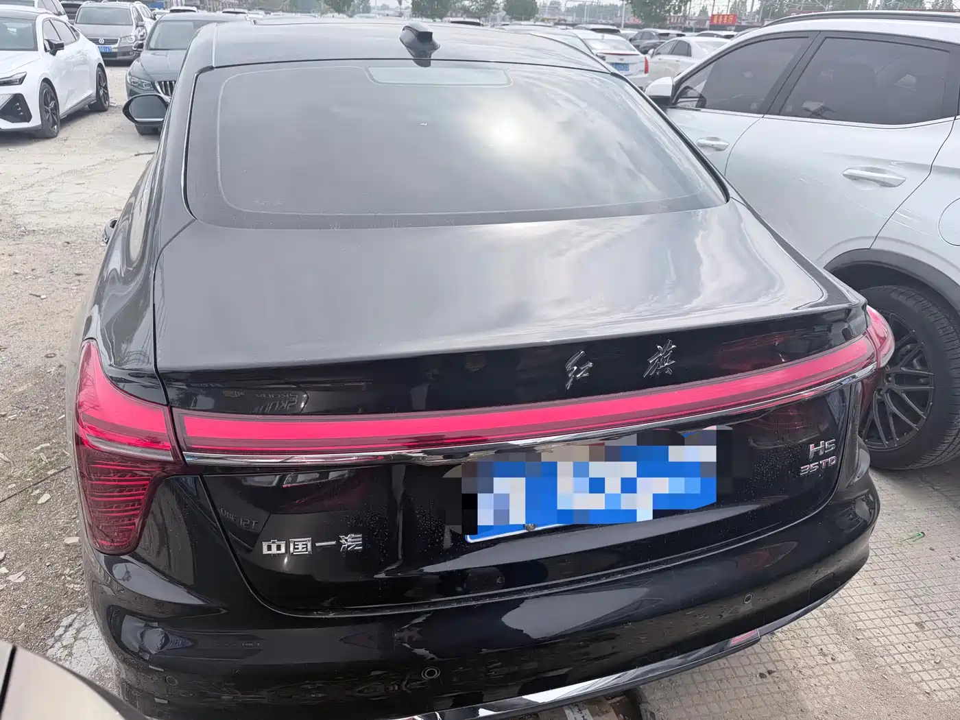 Hongqi H5 2023 1.5T DCT Smart Connect Joy Edition фото 7