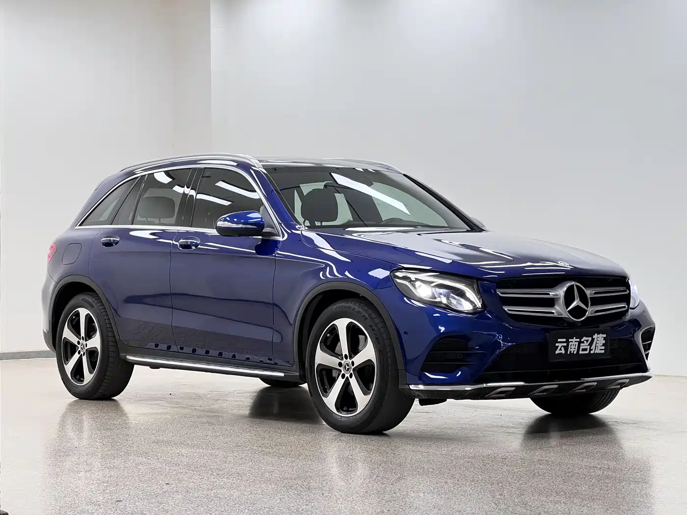 Mercedes-Benz GLC 2018 GLC 260 4MATIC Luxury фото 3