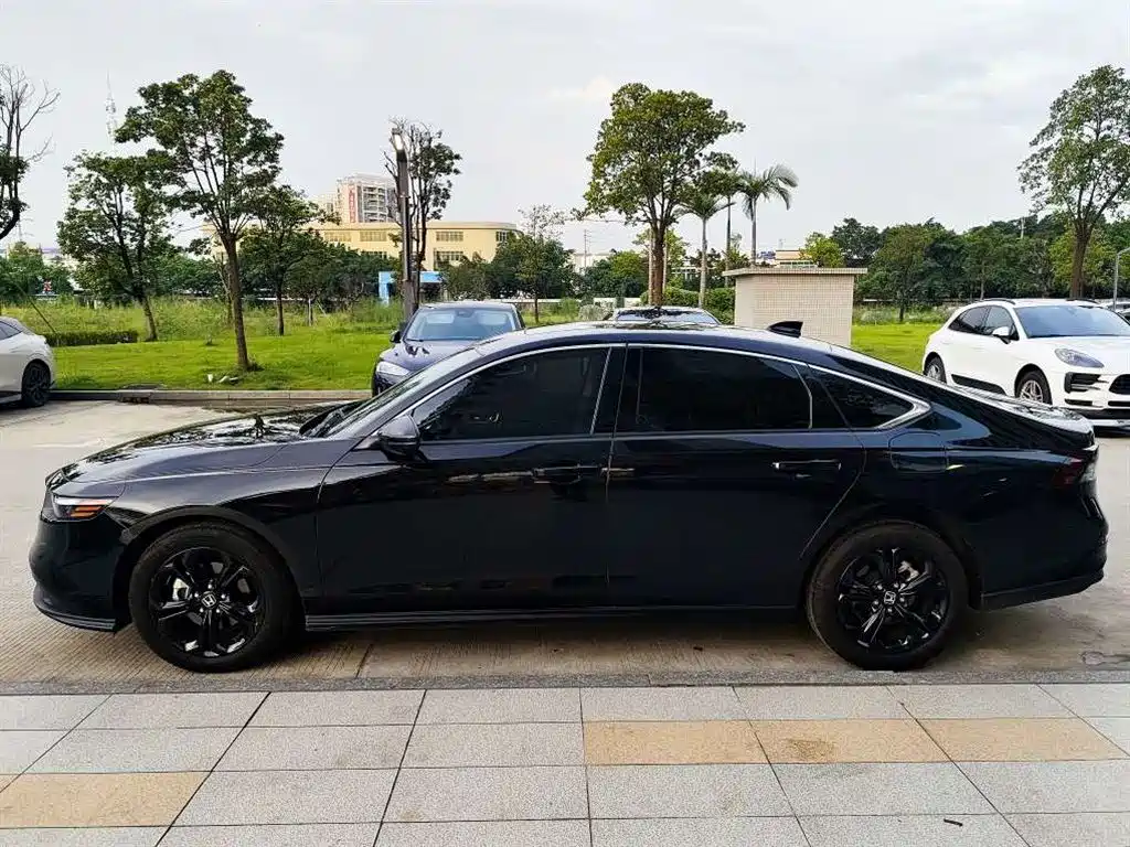 Honda Accord 2025 2025 260TURBO Luxury Edition