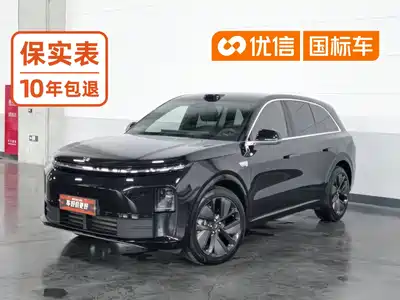 Li Auto L6