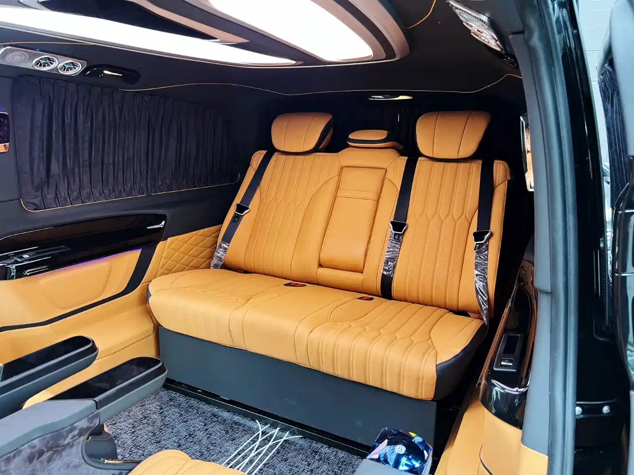 Mercedes-Benz Vito 2020 2.0T Business Edition (7-seater) фото 8