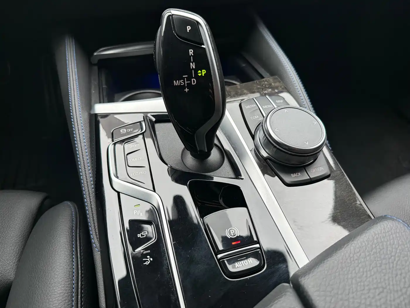 BMW 6 Series GT 2024 2022 Model 630i M Sport Package