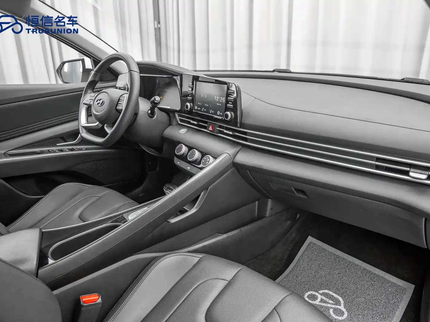Hyundai Elantra 2023 1.5L CVT GLX Elite Edition фото 13