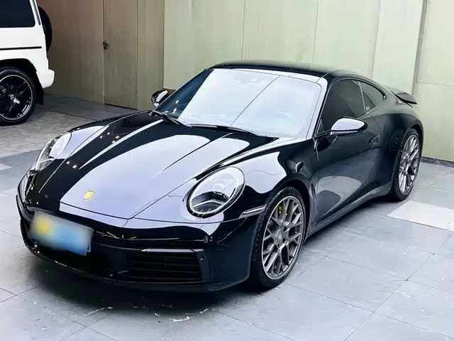 Porsche 911 2023