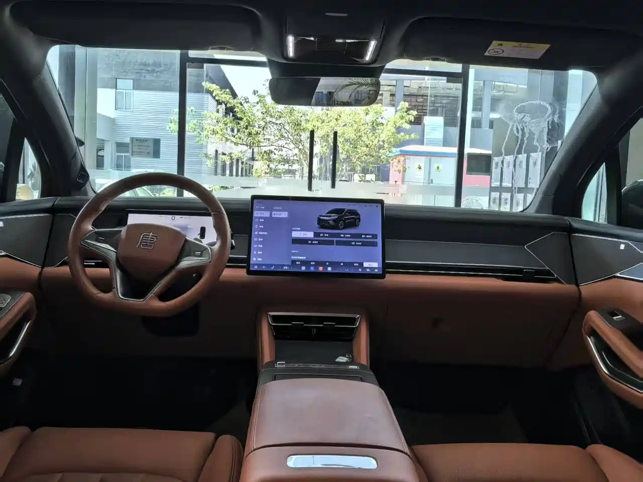 BYD Tang L 2025 DM 175KM Drone Player Edition фото 2