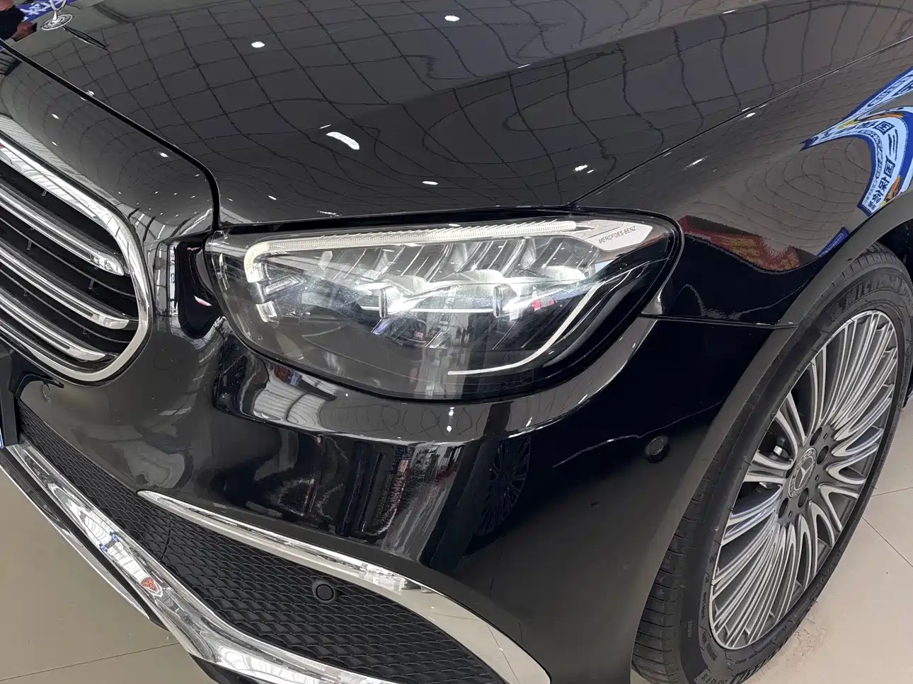 MERCEDES-BENZ E CLASS