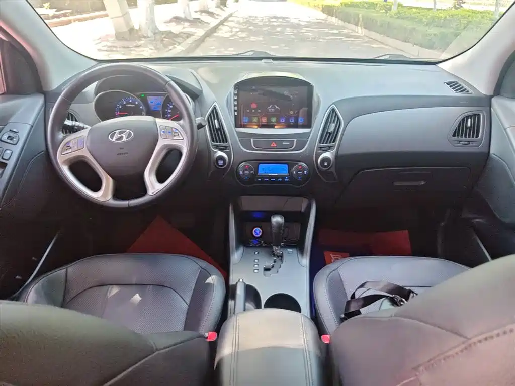 Hyundai Beijing Hyundai ix35 2015 2.0L Automatic 2WD Smart China V фото 10