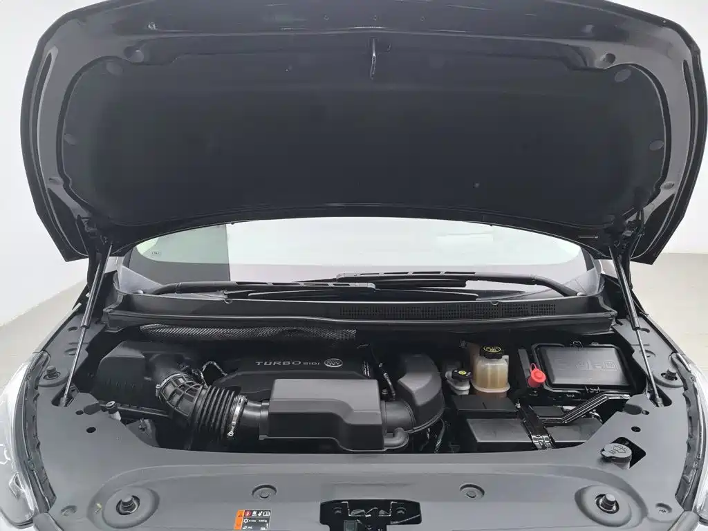 Фото 6 - Buick GL8