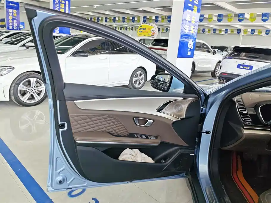 BYD Han 2023 DM-i Champion Edition 121KM Honor фото 7