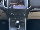 Фото 20 - Ford Edge