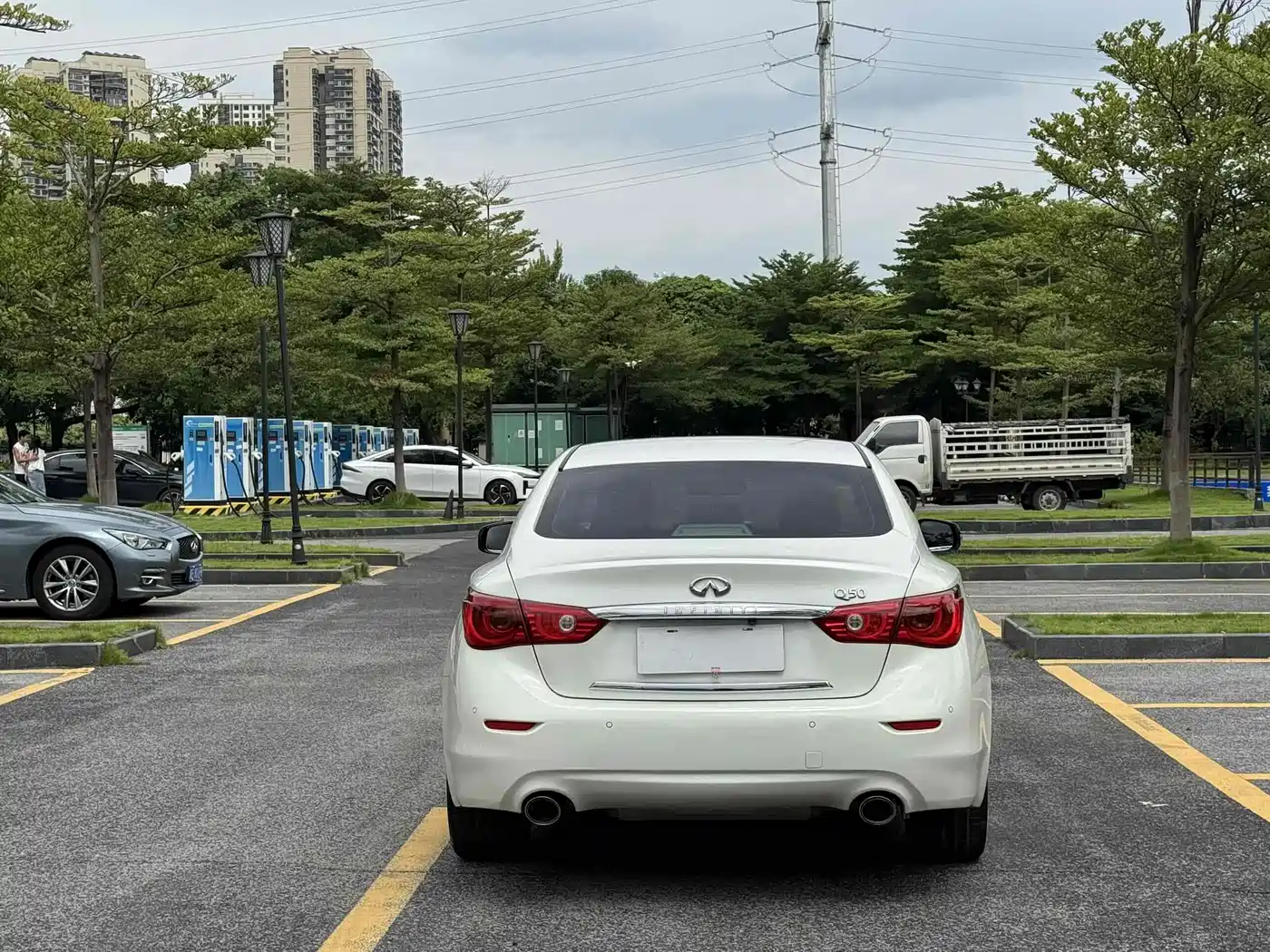 Infiniti Q50L 2015 2015 2.0T Sport