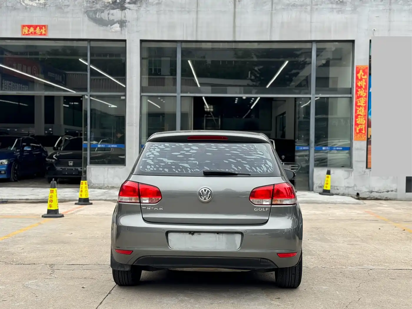 Volkswagen Golf 2012 1.6 Manual Comfort Type фото 14