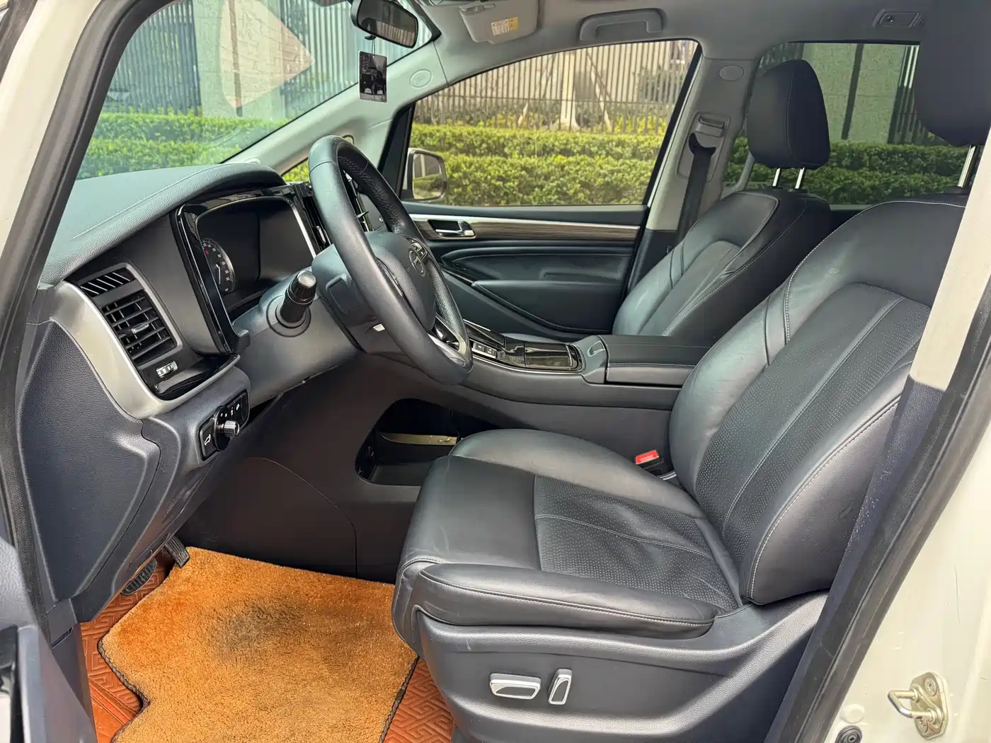 GAC Trumpchi Trumpchi M8 2021 Leading Show Series 390T Premium Edition фото 4