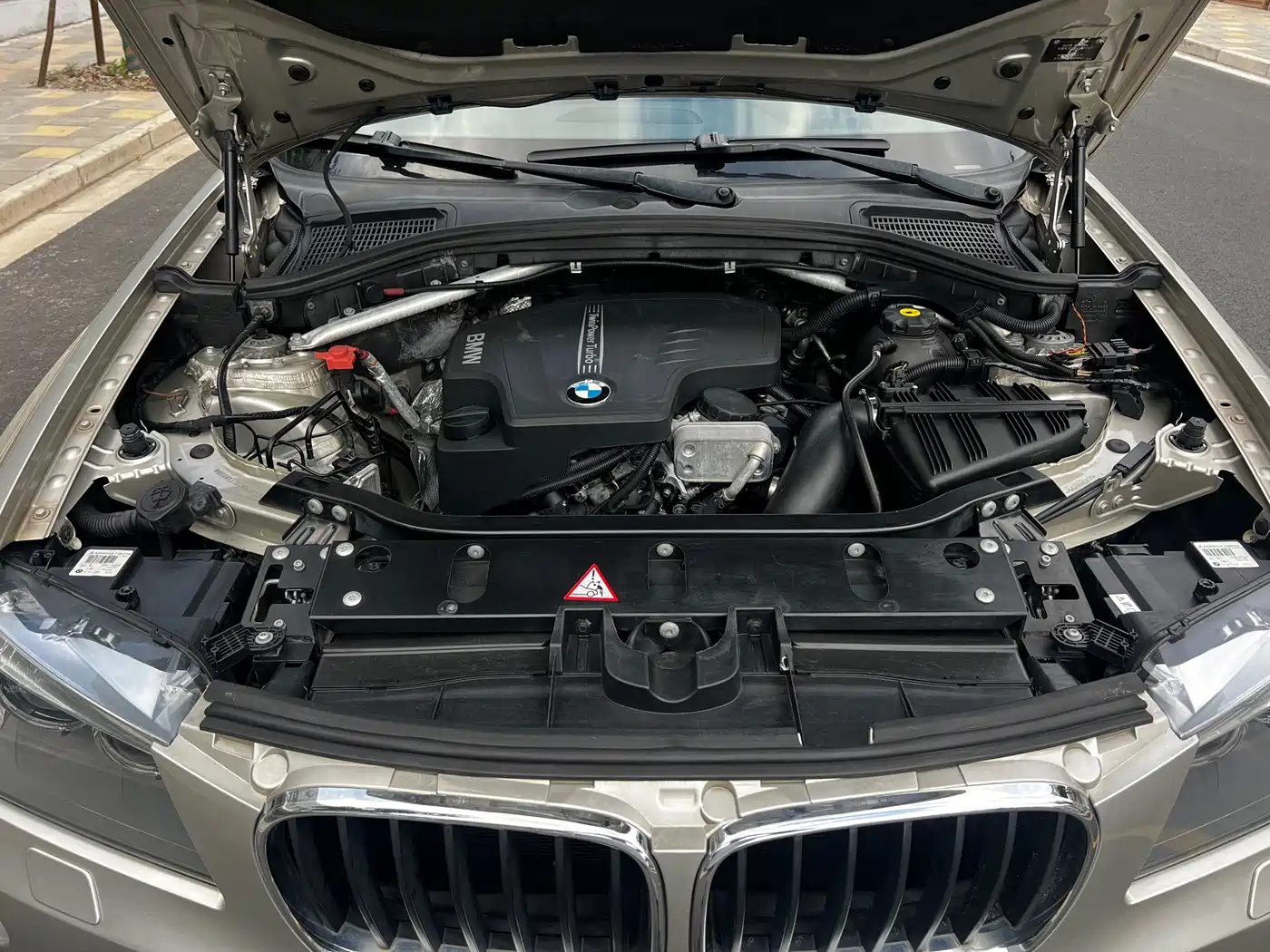 BMW X3 (Import) 2013 xDrive20i Luxury фото 4