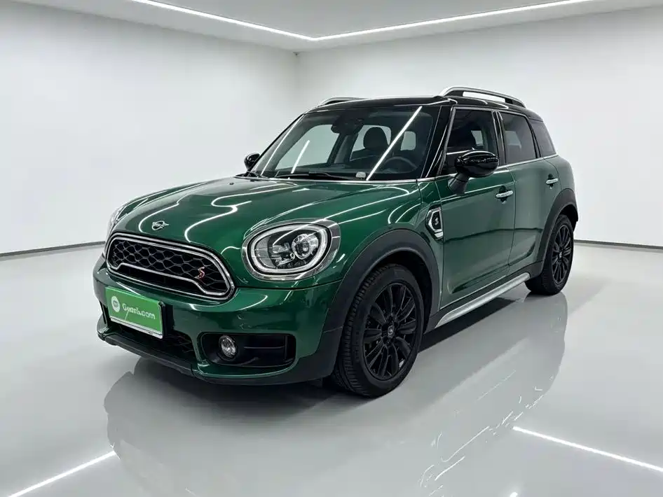Фото 1 - MINI COUNTRYMAN