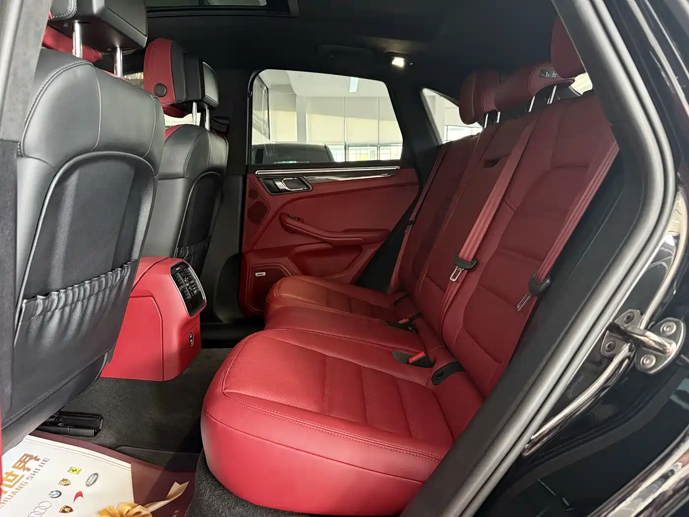 Porsche Macan 2023 Macan GTS 2.9T фото 13