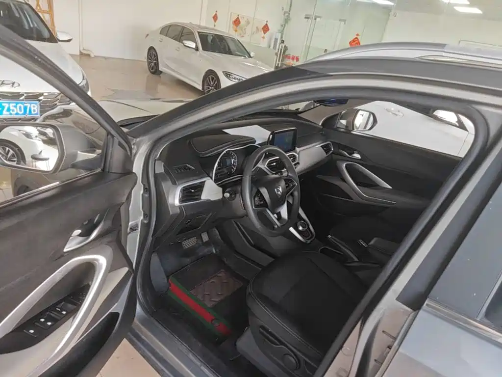 Photo 16 - Baojun 510