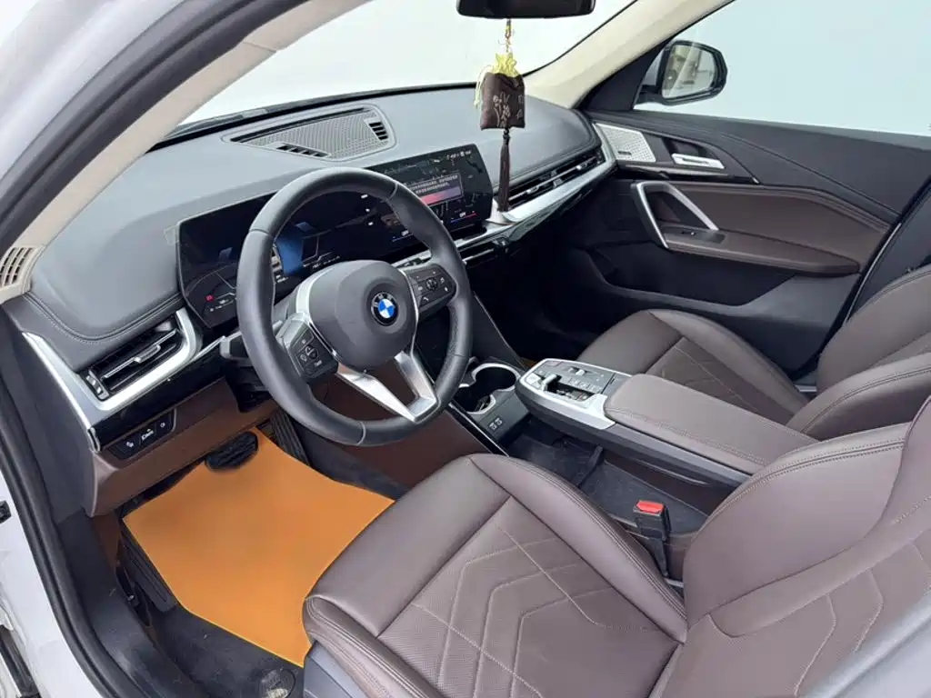 BMW X1 2024 2023 sDrive25Li X Design Package
