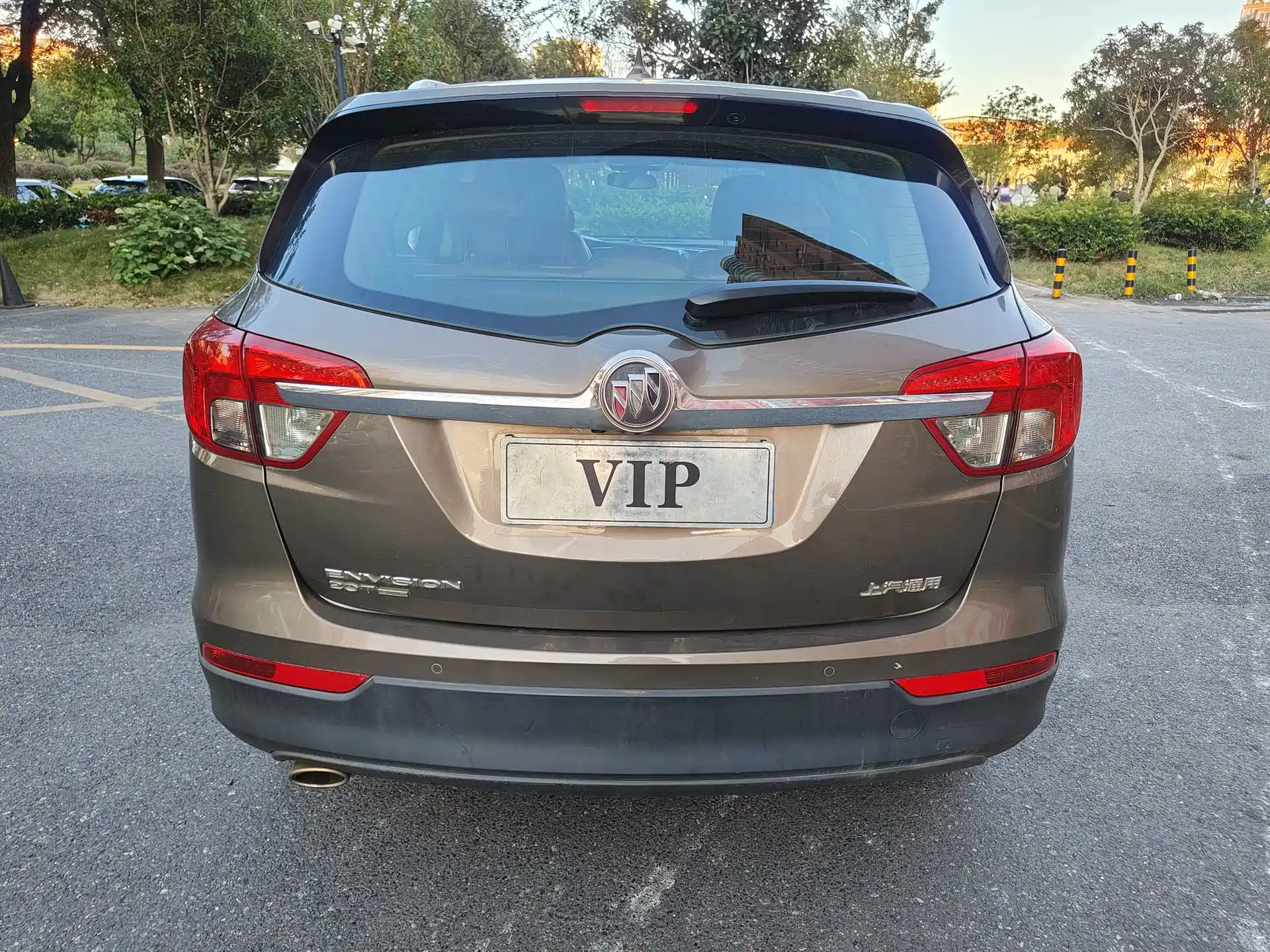 Фото 8 - Buick Envision Plus