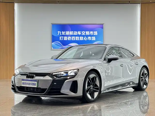  Audi Audi e-tron GT 2023 Base Model