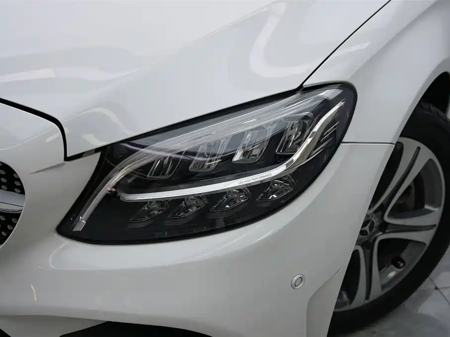 Mercedes-Benz C-Class 2019 Facelift C 260 L Sport фото 5