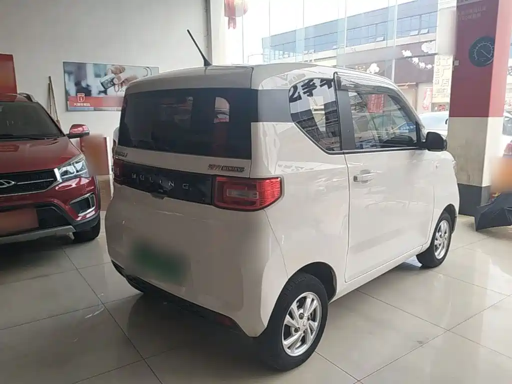Фото 7 - Wuling Motors Hongguang MINIEV