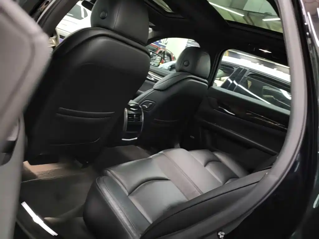 Фото 13 - Cadillac CT6
