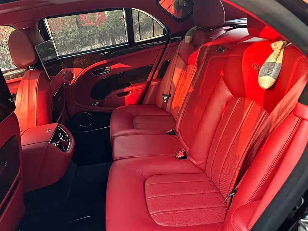 Bentley Mulsanne 2012 Model 6.8T Diamond Jubilee фото 10
