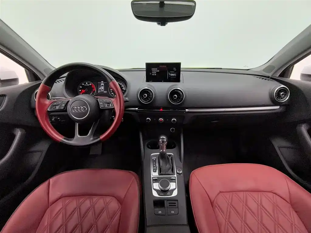 Audi A3 2019 Limousine 35 TFSI Progressive China VI фото 5