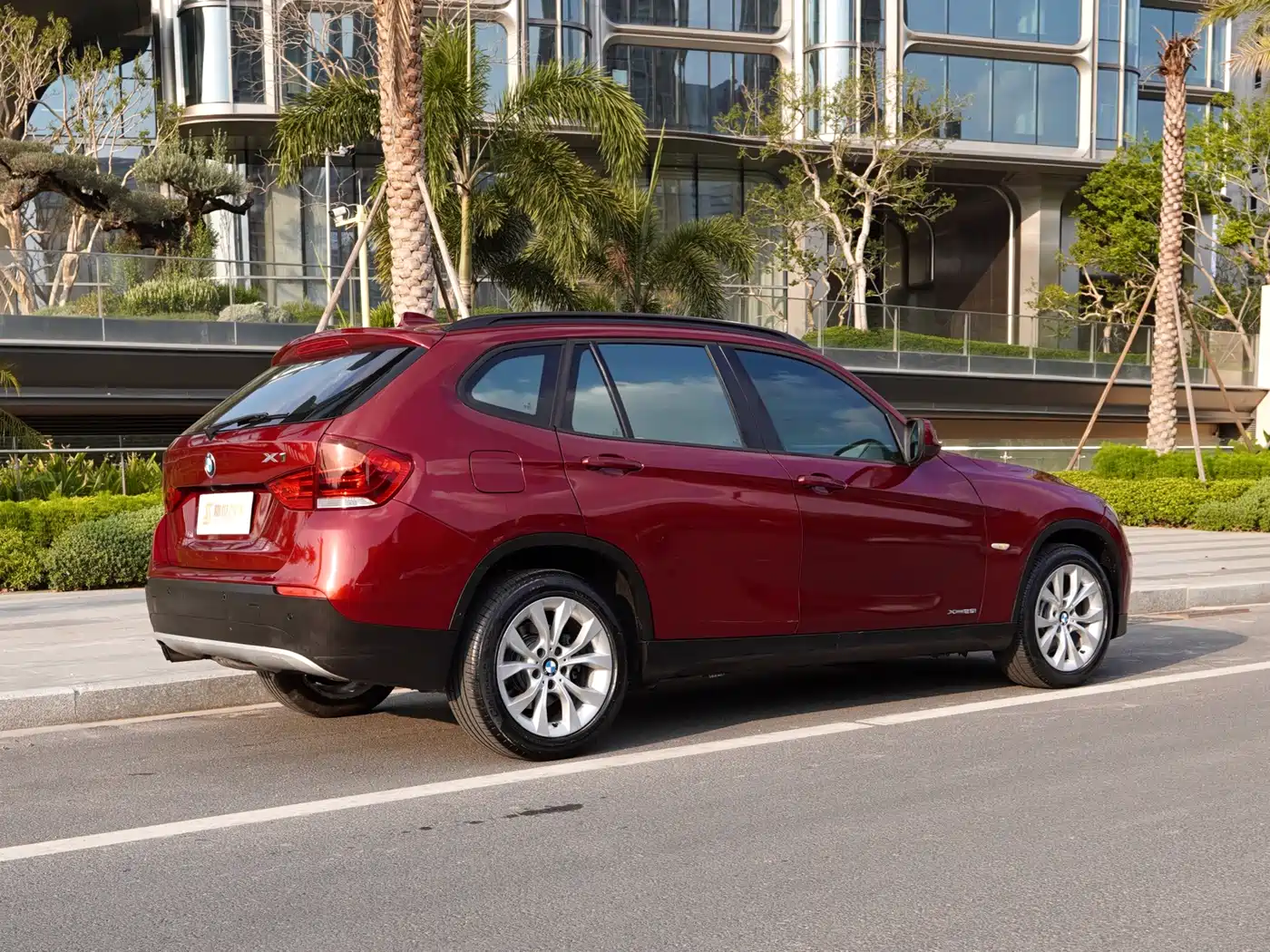 BMW X1 (Import) 2010 xDrive25i фото 12