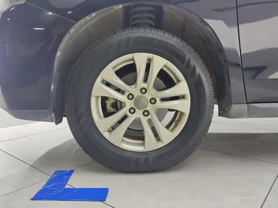 Haval M6 2017 2017 1.5T Automatic 2WD Elite
