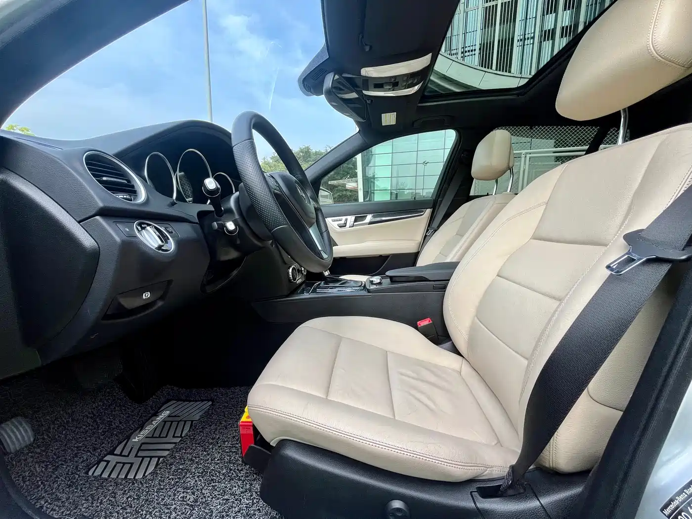 Mercedes-Benz C-Class (Import) 2011 C 200 Fashion Wagon Edition фото 8