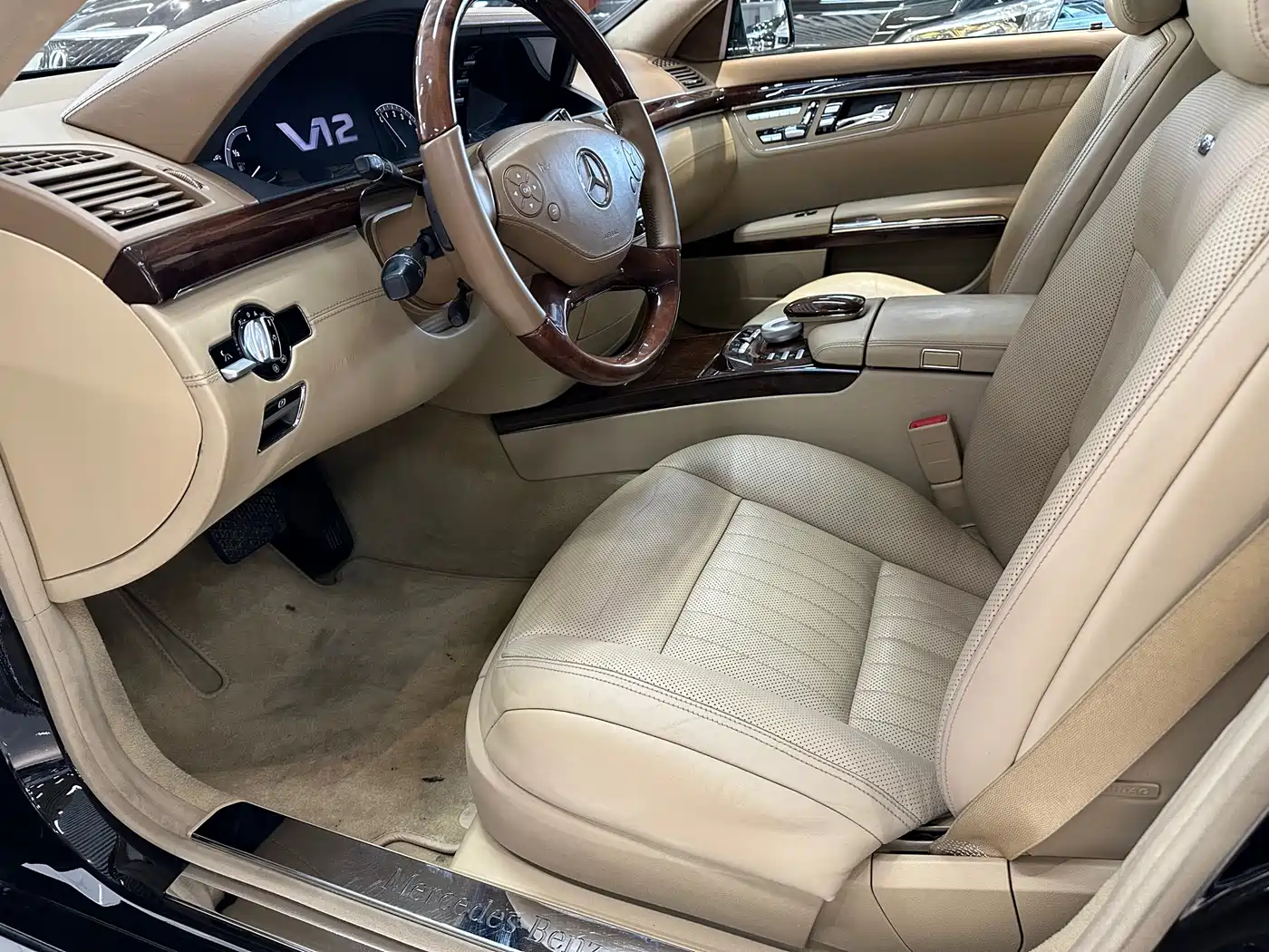 Mercedes-Benz S-Class 2012 S 600 L Grand Edition фото 6