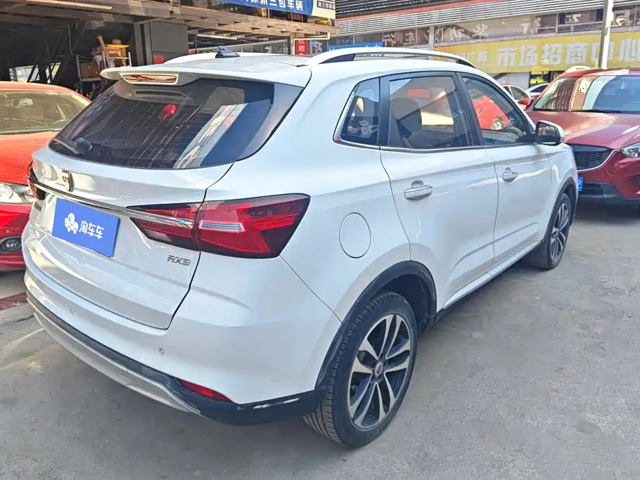 Фото 3 - Roewe RX3