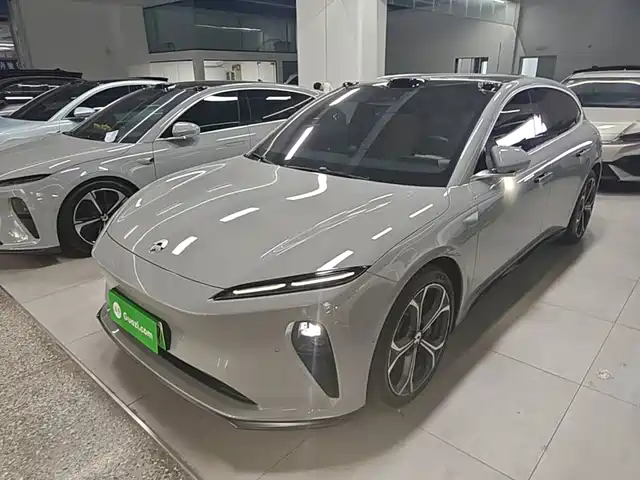 NIO ET5T 2024