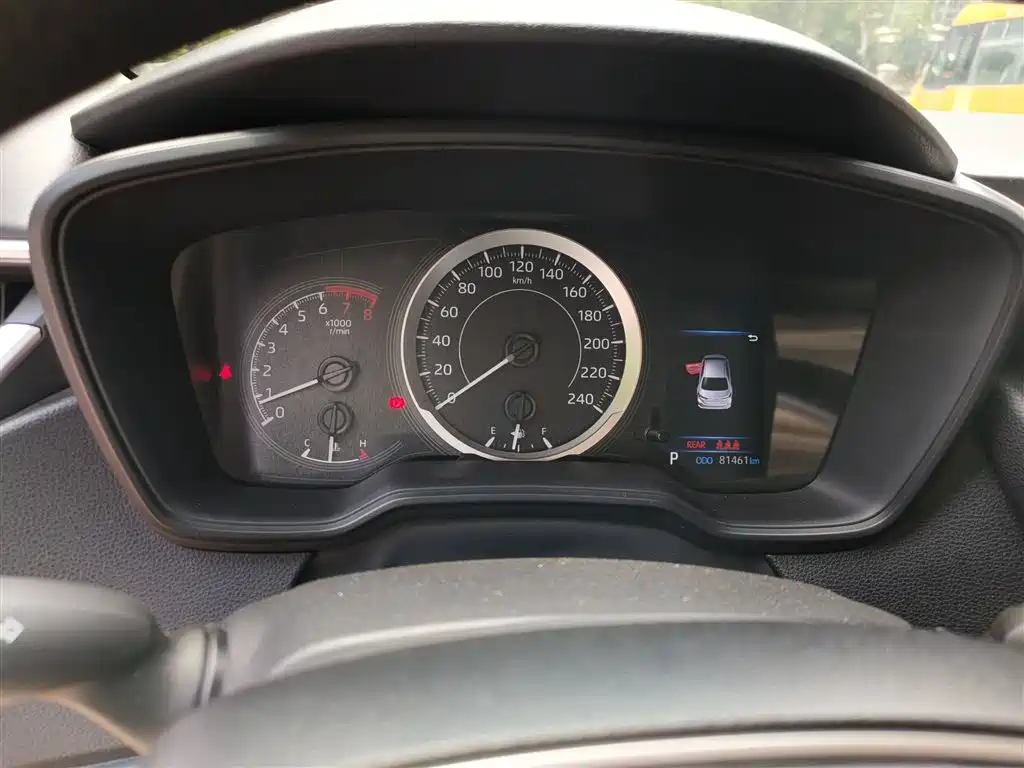 Toyota Corolla 2019 1.2T S-CVT GL Pioneer Edition фото 7