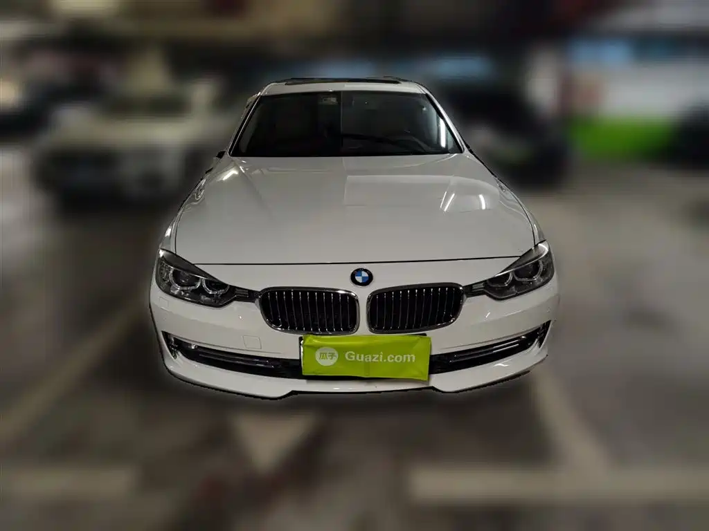 BMW 3 Series 2014 320Li Luxury Design Package фото 24