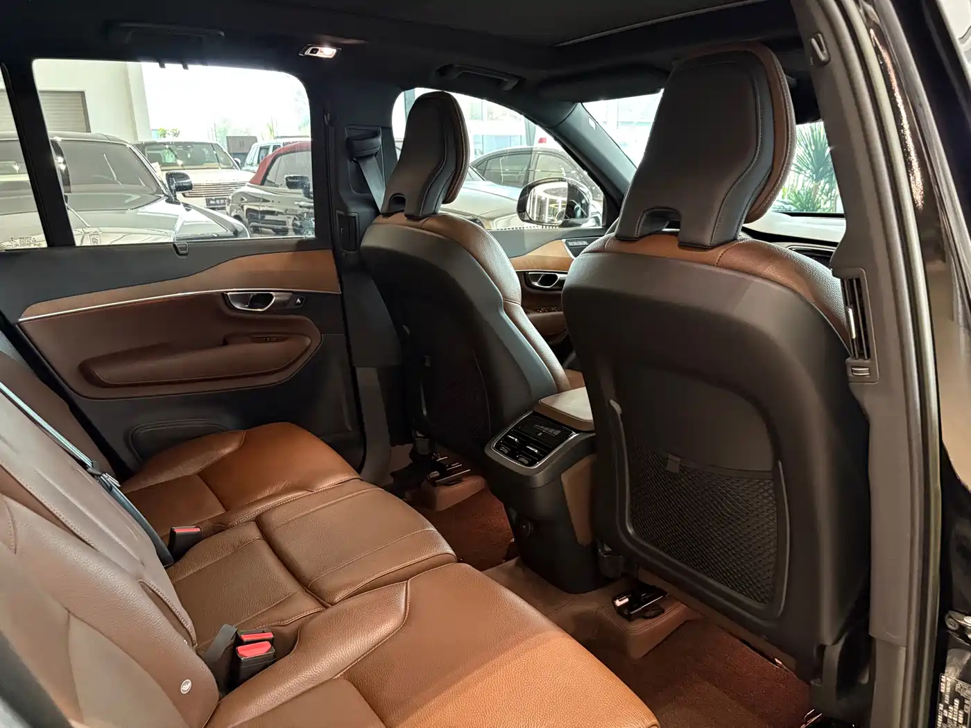 Photo 17 - Volvo XC90
