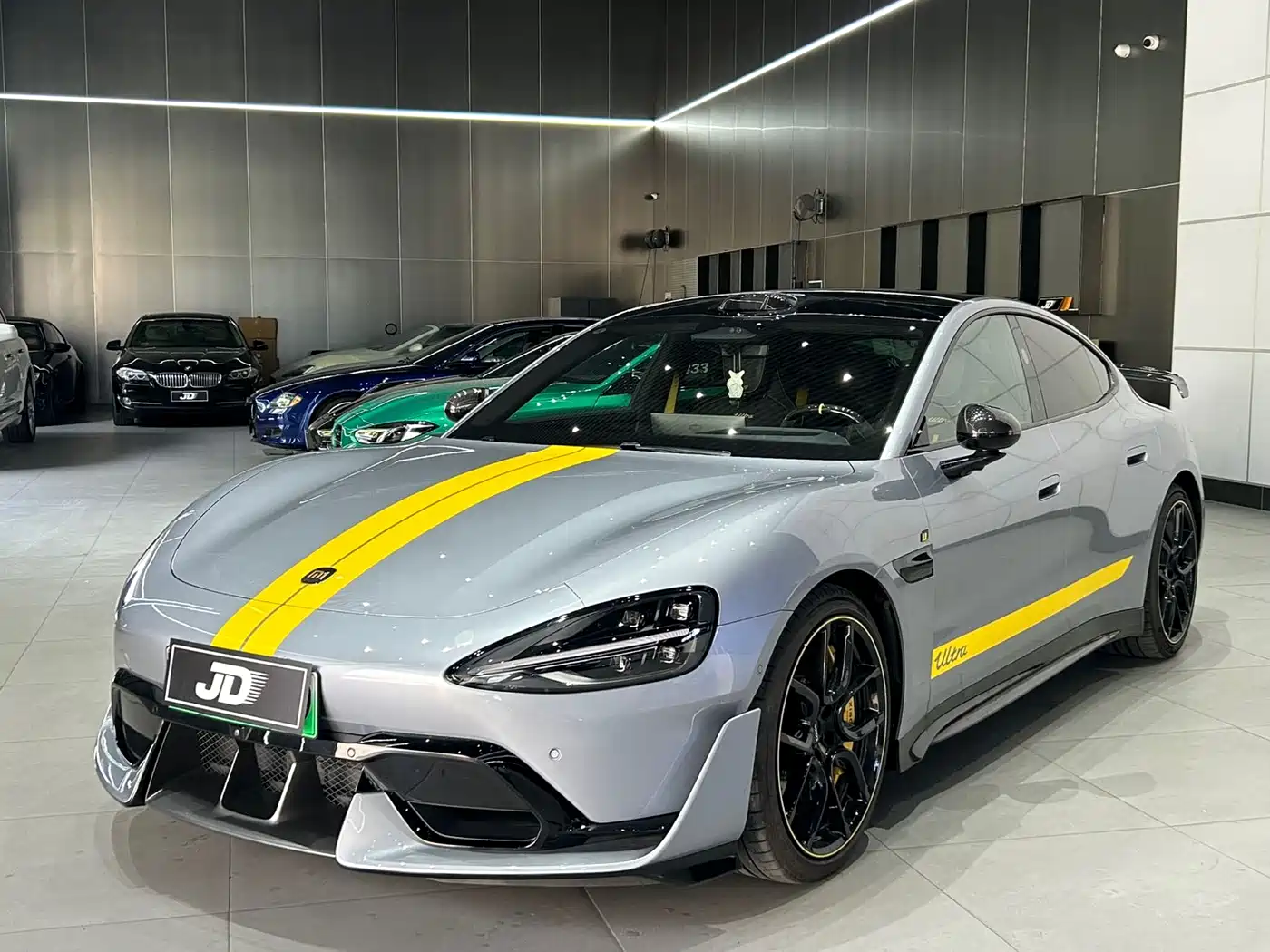 XIAOMI CAR XIAOMI SU7 ULTRA