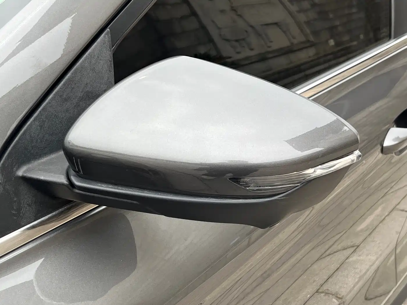 GEELY AUTOMOBILE BINRUI