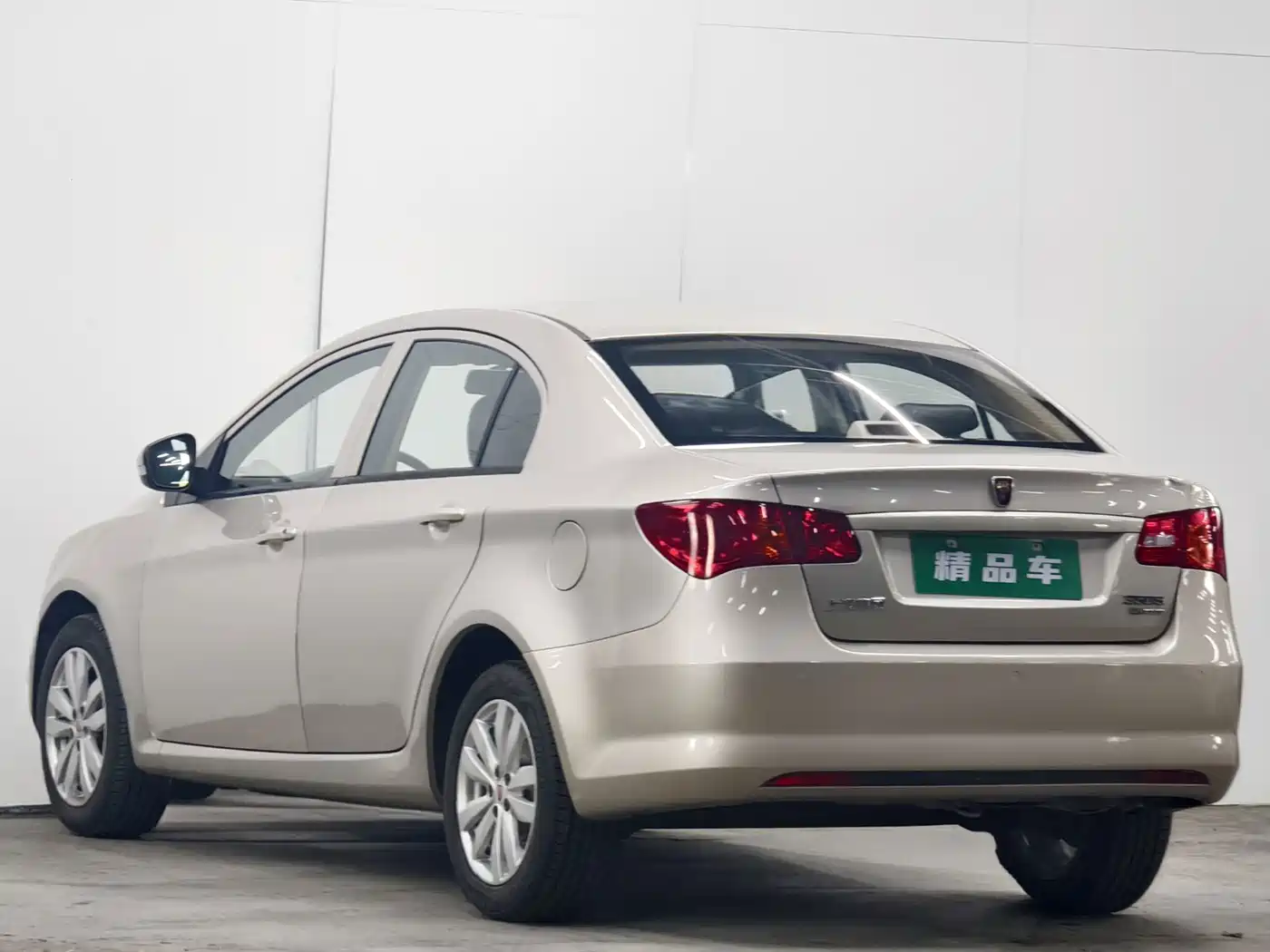 Roewe 350 2016 2015 Model 1.5L Manual Luxury Sunroof Edition