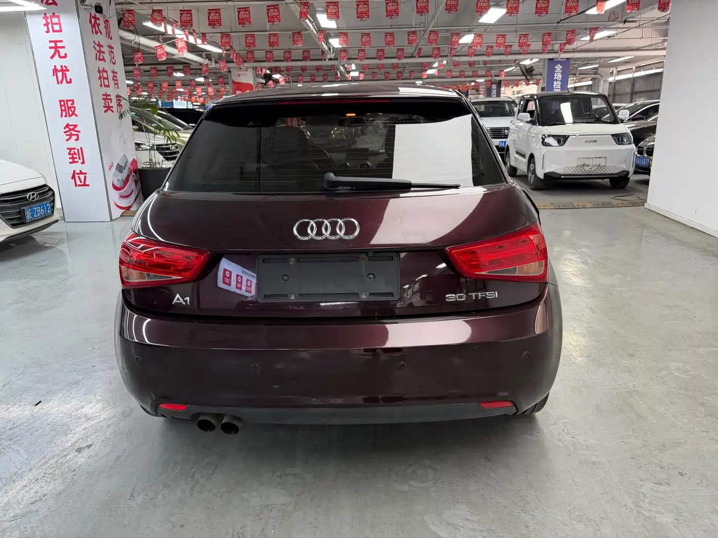 Audi A1 2012 1.4 TFSI Urban фото 10