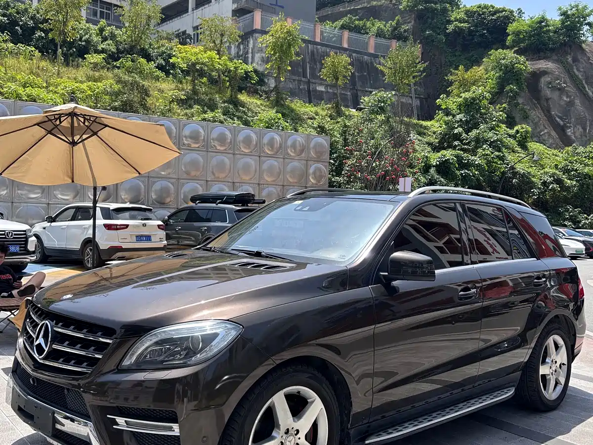 Mercedes-Benz M-Class 2014 ML 400 4MATIC Luxury