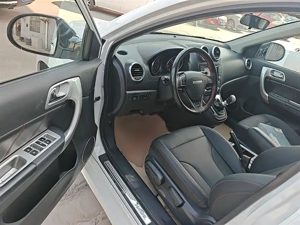 Haval H6 2016 Upgrade Edition 1.5T Manual 2WD Elite Type фото 16